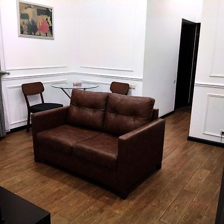 Boutique Living Hotel Jerevan Exteriör bild