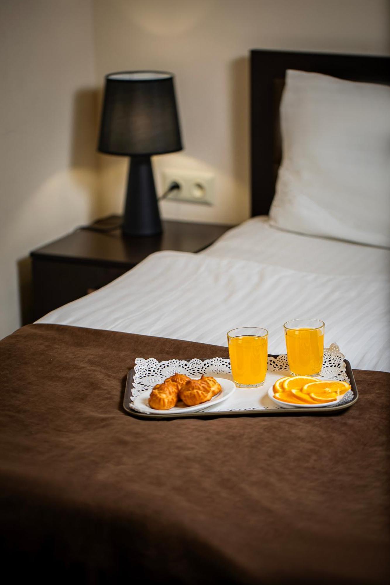 Boutique Living Hotel Jerevan Exteriör bild
