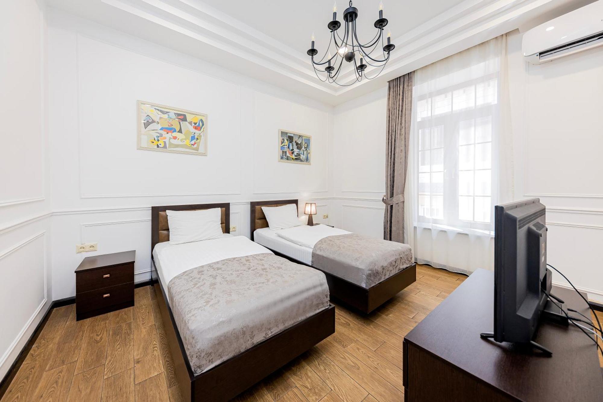 Boutique Living Hotel Jerevan Exteriör bild